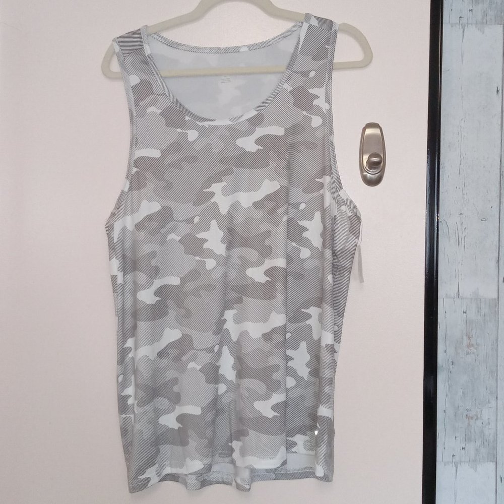 NWOT - Grey Camo style Tank